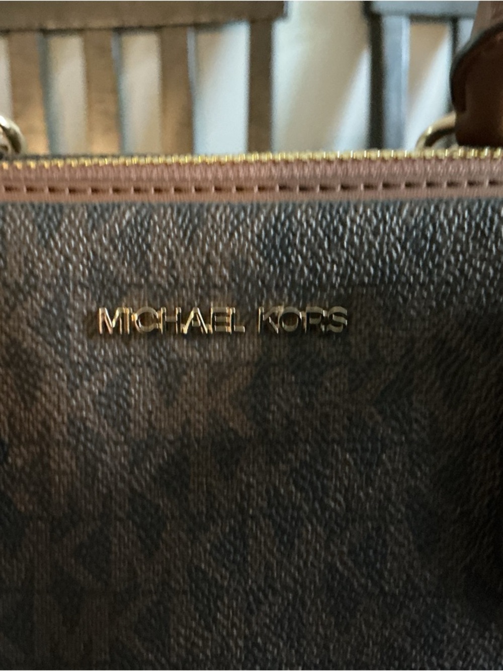 Michael Kors Marilyn Small Messenger Brown MK Signature NWT - Picture 2 of 16